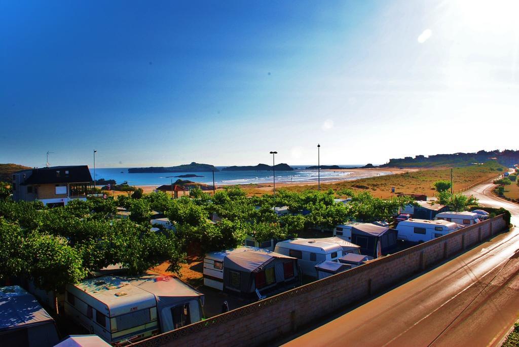 Apartamentos Suaces Noja Oda fotoğraf